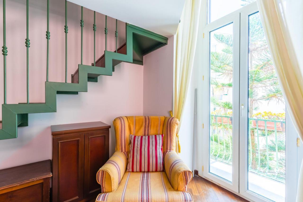Grand Classic Apartment At San Martino By Napoliapartments Esterno foto